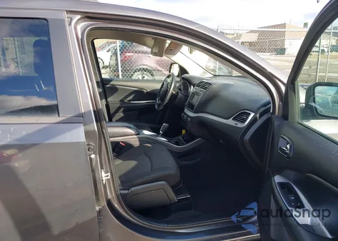 2019 Dodge Journey Se Awd z USA, uszkodzony, nr VIN 3C4PDDBG2KT775054